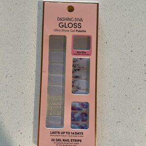 **MOVING SALE EVERYTHING MUST GO WILL ACCEPT MOST OFFERS** Dashing Diva Nails